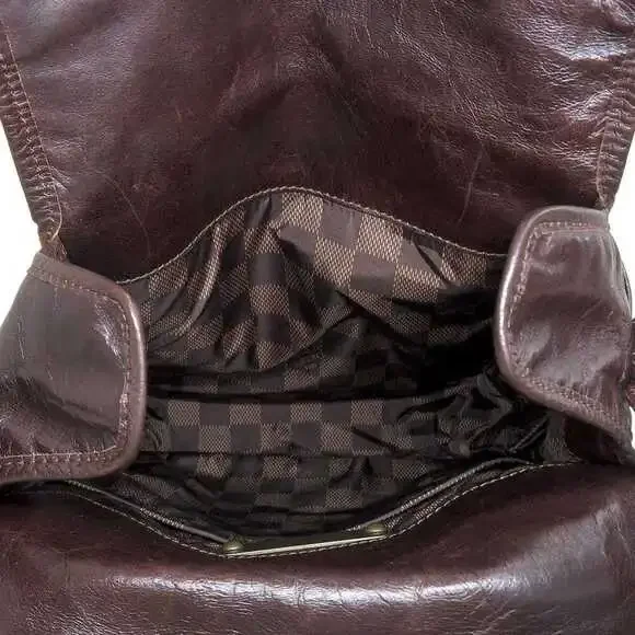 LOUIS VUITTON Brown Trotter Shoulder Bag - Picture 3 of 6